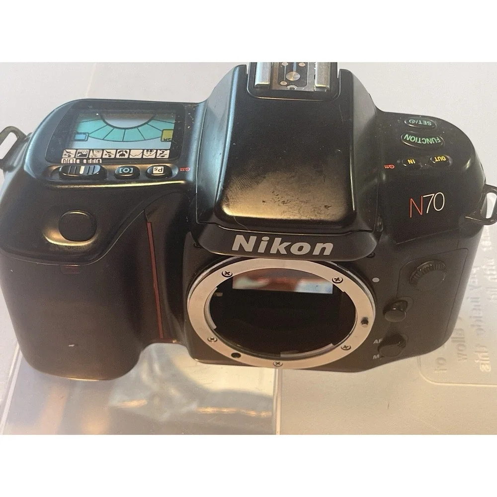 Nikon F70 SLR Film Camera Body Only ( Untested) (read)